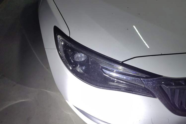 Used Buick Excelle GX 2019 18T Automatic Connected Elite Model China VI Standard Right Front Headlight