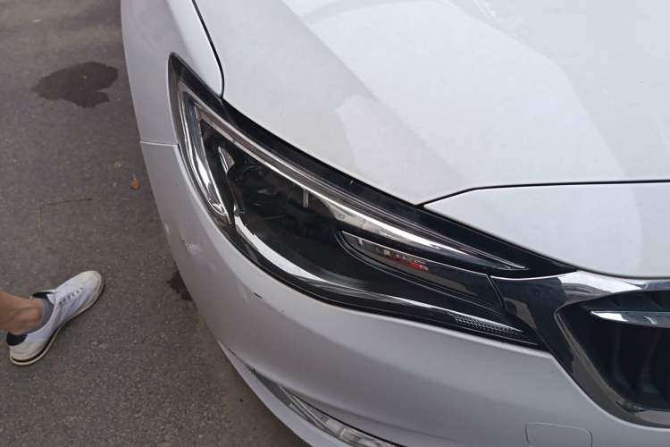 Used Buick Excelle GX 2019 18T Automatic Connected Flagship Version China VI Standard Right Front Headlight