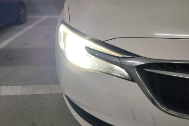 Used Buick Excelle GX 2019 18T Automatic Connected Elite Model China V Standard Right Front Headlight
