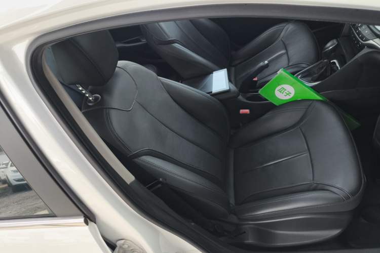 Used Buick Excelle GX 2019 18T Automatic Connected Elite Model China VI Standard Right Front Seat