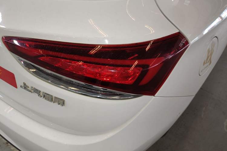 Used Buick Excelle GX 2019 18T Automatic Connected Flagship Version China V Standard Right Rear Taillight