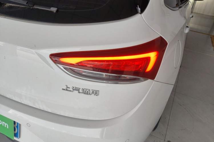 Used Buick Excelle GX 2019 18T Automatic Connected Flagship Version China VI Standard Right Rear Taillight