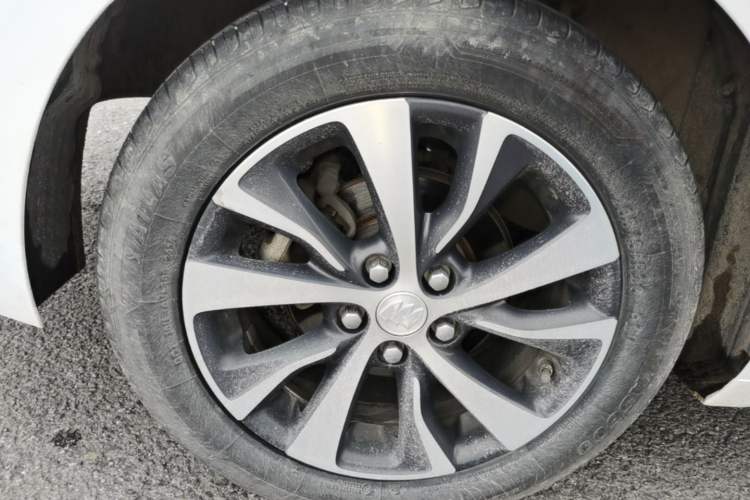 Used Buick Excelle GX 2019 18T Automatic Connected Elite Model China VI Standard Right Rear Wheel Hub