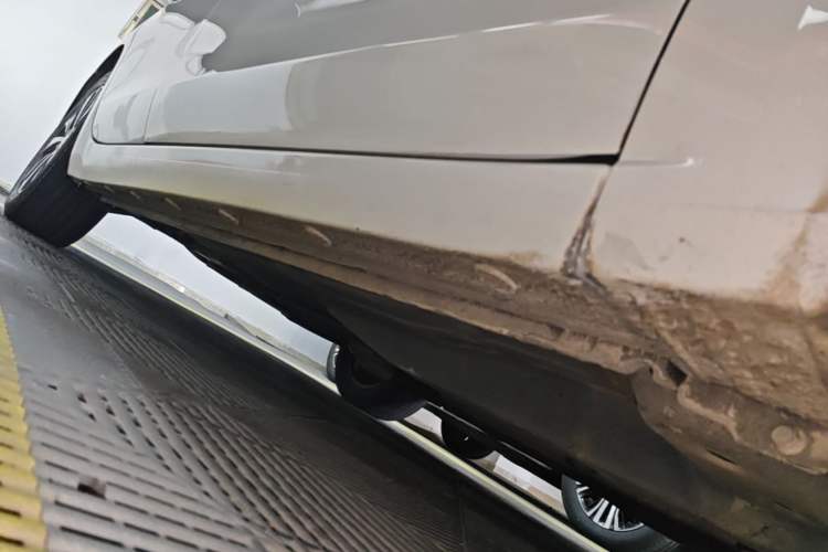 Used Buick Excelle GX 2019 18T Automatic Connected Flagship Version China VI Standard Right Side Sill