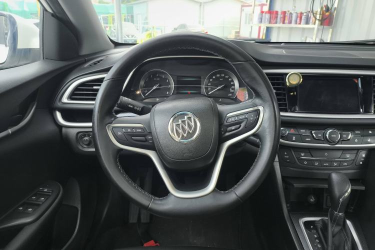 Used Buick Excelle GX 2019 18T Automatic Connected Elite Model China VI Standard Steering Wheel