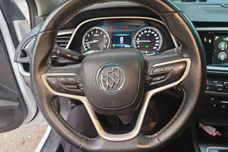 Used Buick Excelle GX 2019 18T Automatic Connected Elite Model China VI Standard Steering Wheel