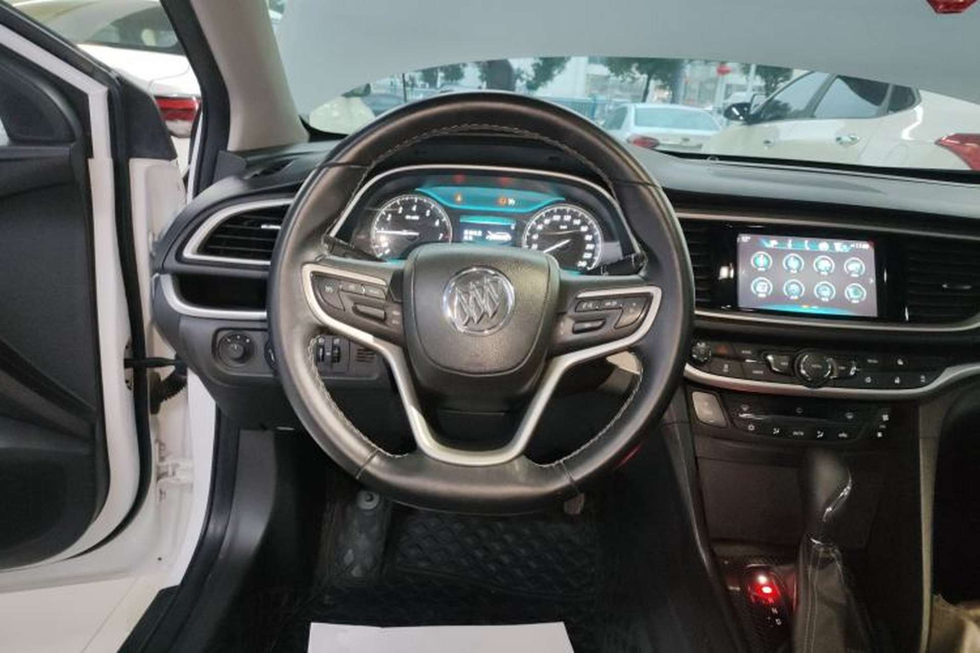 Used Buick Excelle GX 2019 18T Automatic Connected Elite Model China VI Standard Steering Wheel