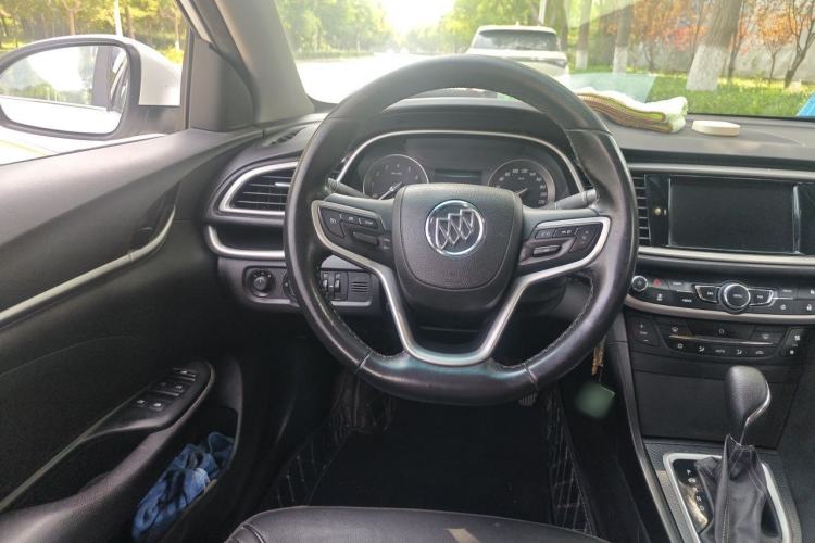 Used Buick Excelle GX 2019 18T Automatic Connected Elite Model China VI Standard Steering Wheel