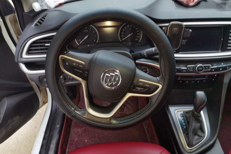 Used Buick Excelle GX 2019 18T Automatic Connected Elite Model China V Standard Steering Wheel