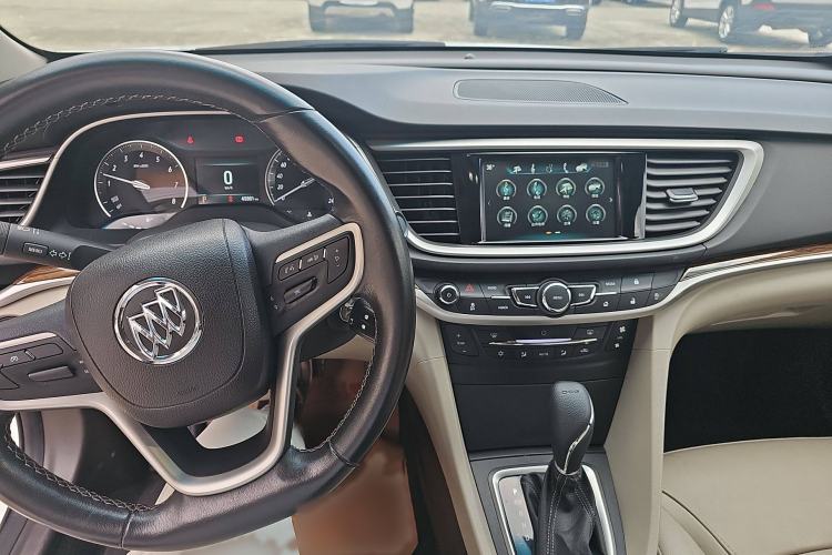 Used Buick Excelle GX 2019 15T Dual-Clutch Connected Elite Model China VI Steering Wheel
