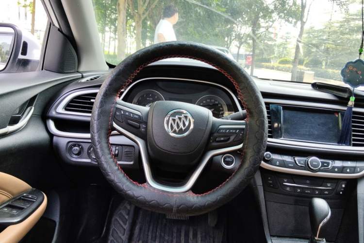 Used Buick Excelle GX 2019 18T Automatic Connected Flagship Version China VI Standard Steering Wheel
