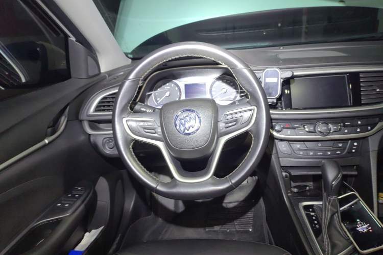Used Buick Excelle GX 2019 18T Automatic Connected Elite Model China VI Standard Steering Wheel