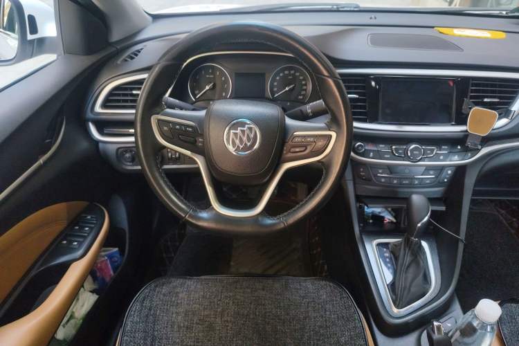 Used Buick Excelle GX 2019 18T Automatic Connected Flagship Version China VI Standard Steering Wheel