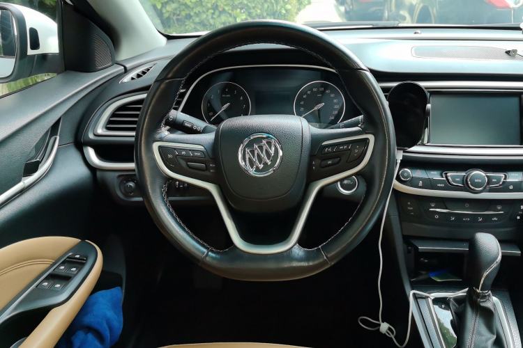 Used Buick Excelle GX 2019 18T Automatic Connected Flagship Version China V Standard Steering Wheel