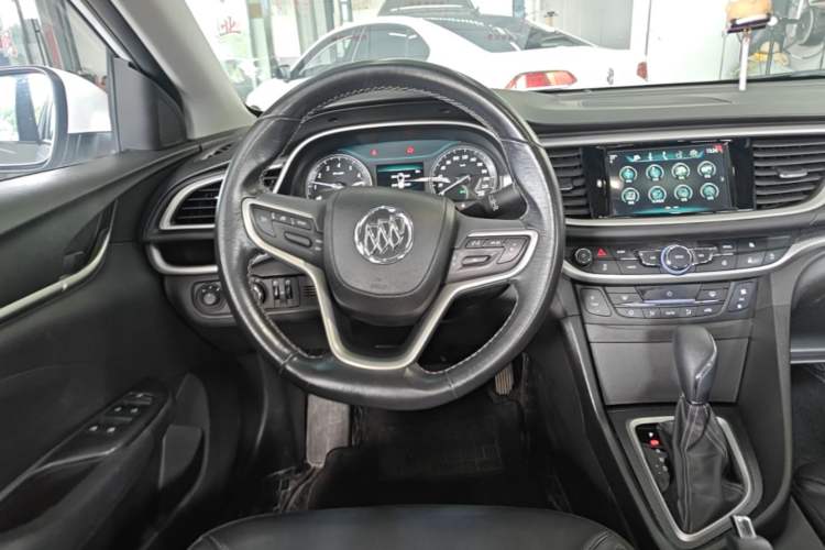 Used Buick Excelle GX 2019 18T Automatic Connected Elite Model China VI Standard Steering Wheel