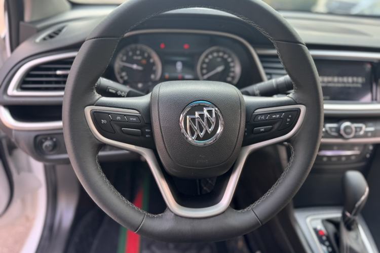 Used Buick Excelle GX 2019 18T Automatic Connected Elite Model China VI Standard Steering Wheel