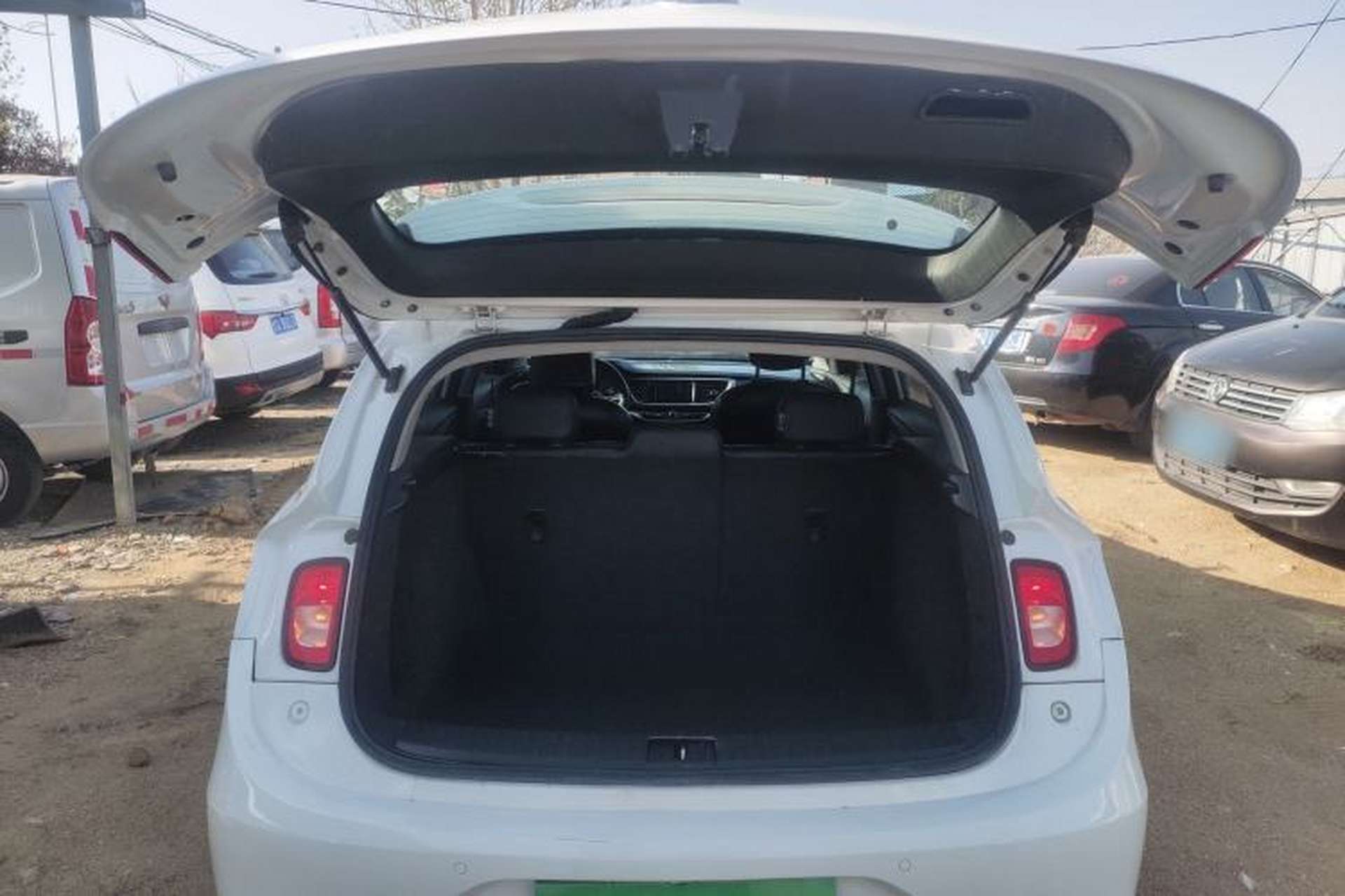 Used Buick Excelle GX 2019 18T Automatic Connected Elite Model China VI Standard Trunk
