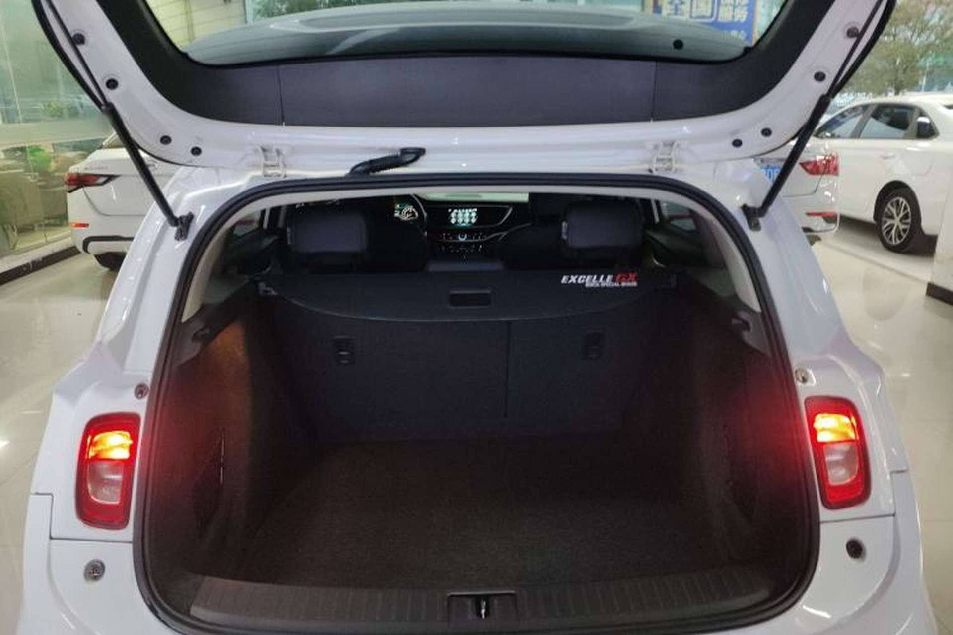 Used Buick Excelle GX 2019 18T Automatic Connected Elite Model China VI Standard Trunk
