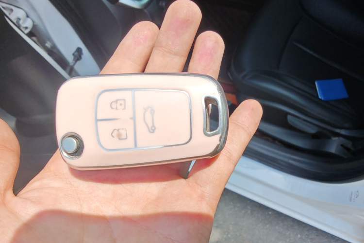 Used Buick Excelle GX 2019 18T Automatic Connected Elite Model China V Standard Vehicle Key