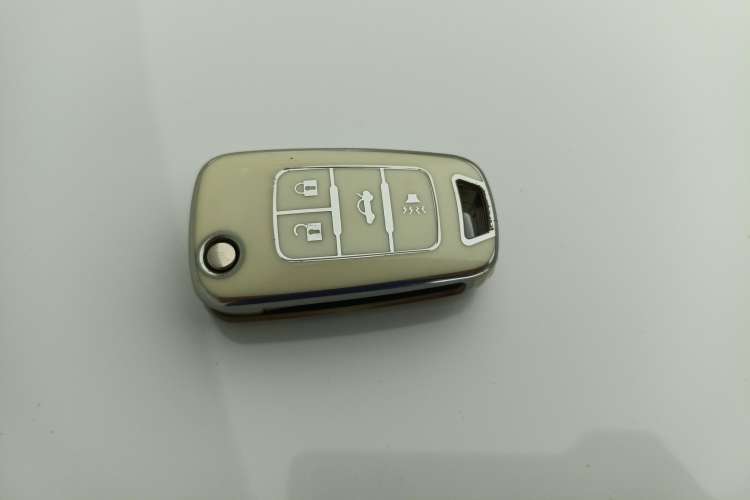Used Buick Excelle GX 2019 18T Automatic Connected Elite Model China VI Standard Vehicle Key