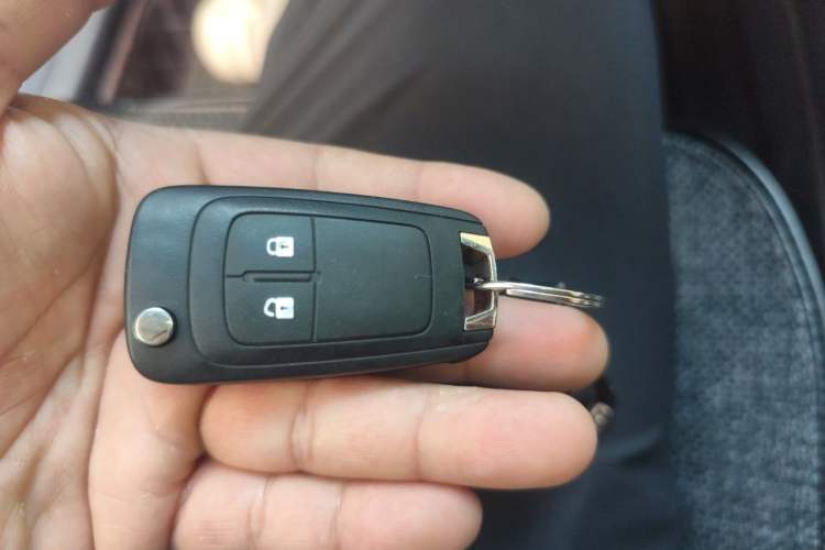 Used Buick Excelle GX 2019 18T Automatic Connected Flagship Version China VI Standard Vehicle Key