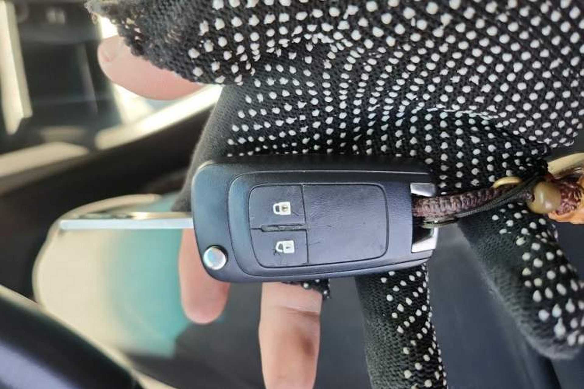 Used Buick Excelle GX 2019 18T Automatic Connected Elite Model China V Standard Vehicle Key