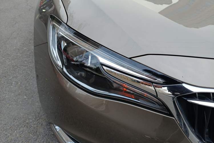 Used Buick Excelle GX 2019 18T Automatic Connected Flagship Version China VI Standard Right Front Headlight