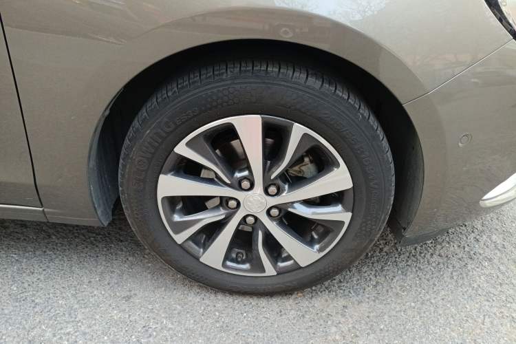 Used Buick Excelle GX 2019 18T Automatic Connected Flagship Version China VI Standard Right Front Wheel Hub
