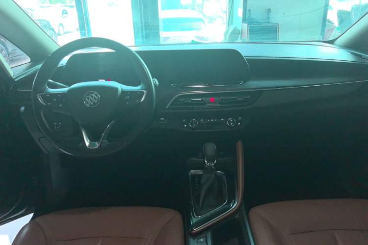 Used Buick GL6 2021 323T Mild Hybrid Connect Luxury Model Interior 3
