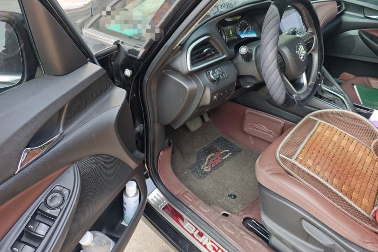 Used Buick GL6 2018 18T 6-Seater Prestige Model Driver Seat
