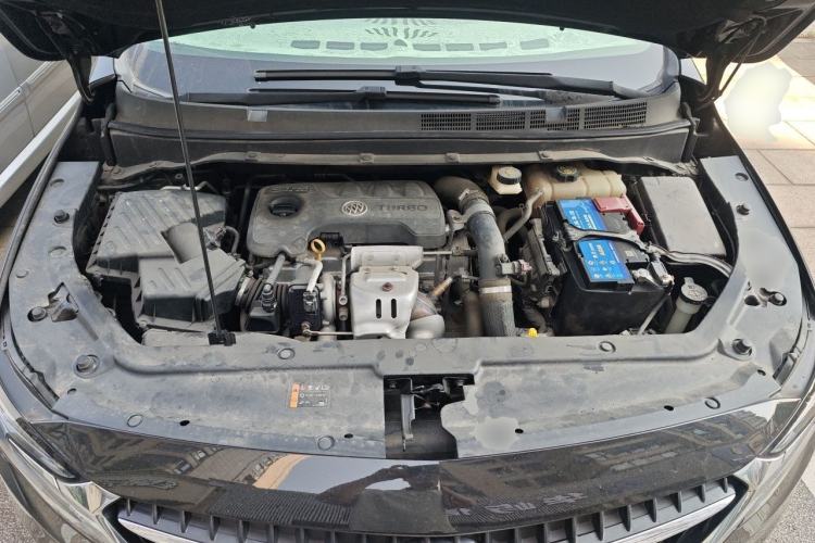 Used Buick GL6 2018 18T 6-Seater Prestige Model Engine Bay