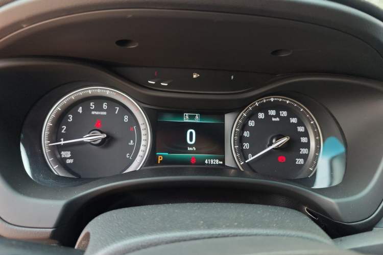 Used Buick GL6 2018 18T 6-Seater Prestige Model Instrument Cluster
