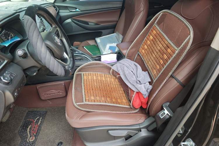 Used Buick GL6 2018 18T 6-Seater Prestige Model Left Front Seat