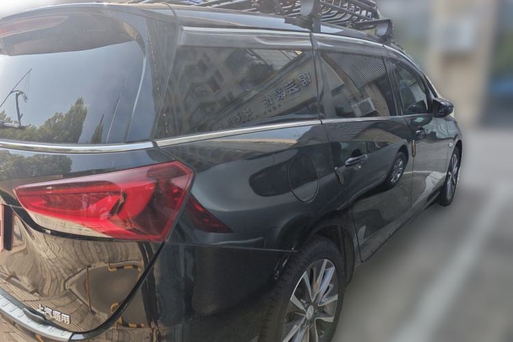 Used Buick GL6 2018 18T 6-Seater Prestige Model Rear Right 45 Deg