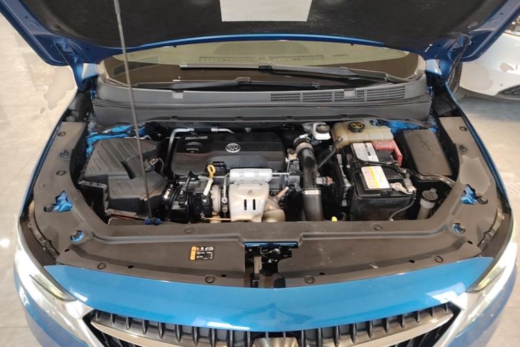 Used Buick GL6 2018 18T 6-Seater Prestige Model Engine Bay