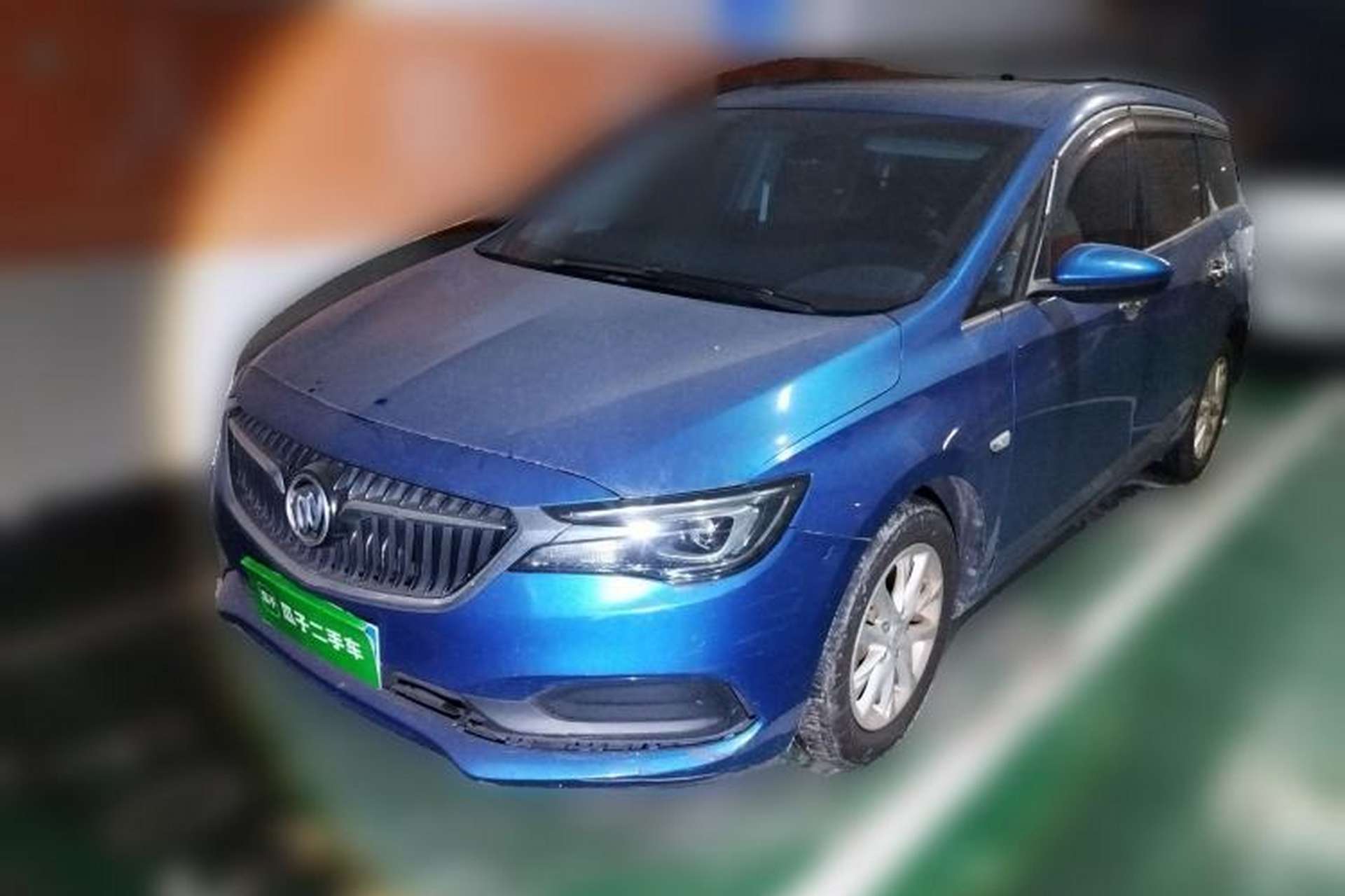 Used Buick GL6 2018 18T 6-Seater Elite Model Front Left 45 Deg