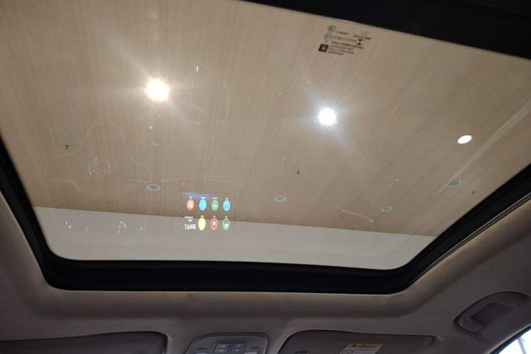 Used Buick GL6 2018 18T 6-Seater Prestige Model Headliner