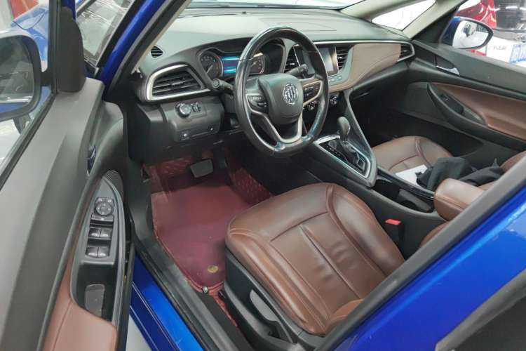 Used Buick GL6 2018 18T 6-Seater Luxury Model Interior 2