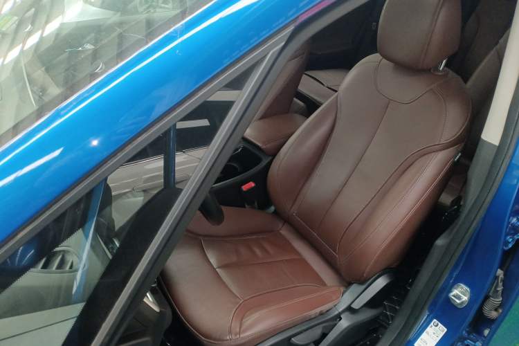 Used Buick GL6 2018 18T 6-Seater Prestige Model Left Front Seat
