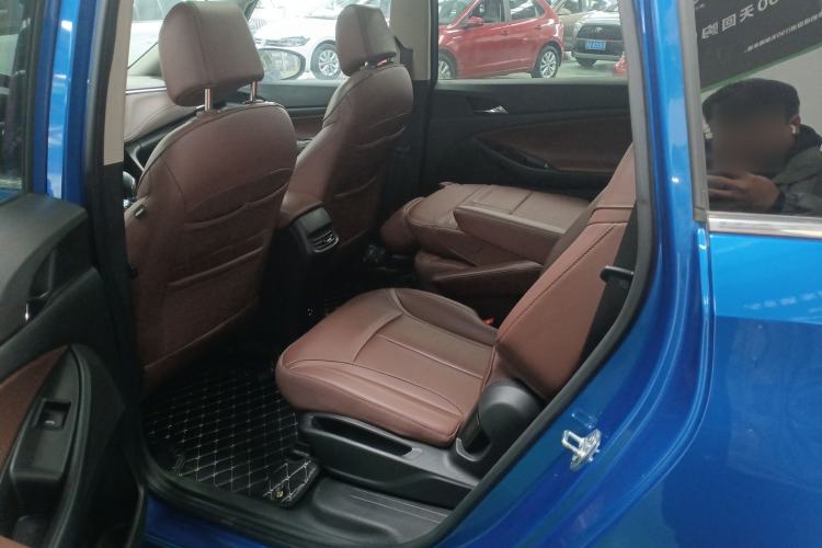 Used Buick GL6 2018 18T 6-Seater Prestige Model Left Rear Seat