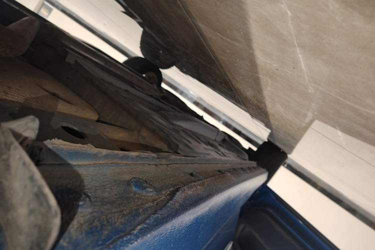Used Buick GL6 2018 18T 6-Seater Prestige Model Left Side Sill