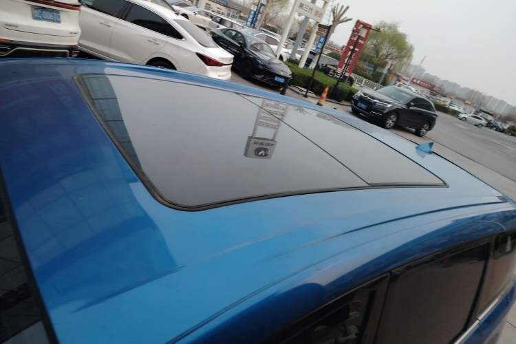 Used Buick GL6 2018 18T 6-Seater Prestige Model Roof