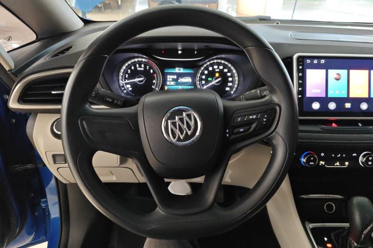 Used Buick GL6 2018 18T 6-Seater Elite Model Steering Wheel
