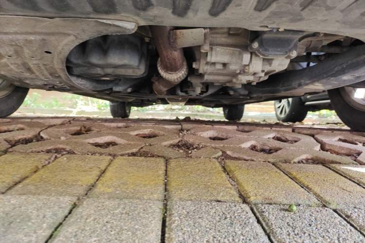 Used Buick GL6 2018 18T 5-Seater Elite Version Chassis Front