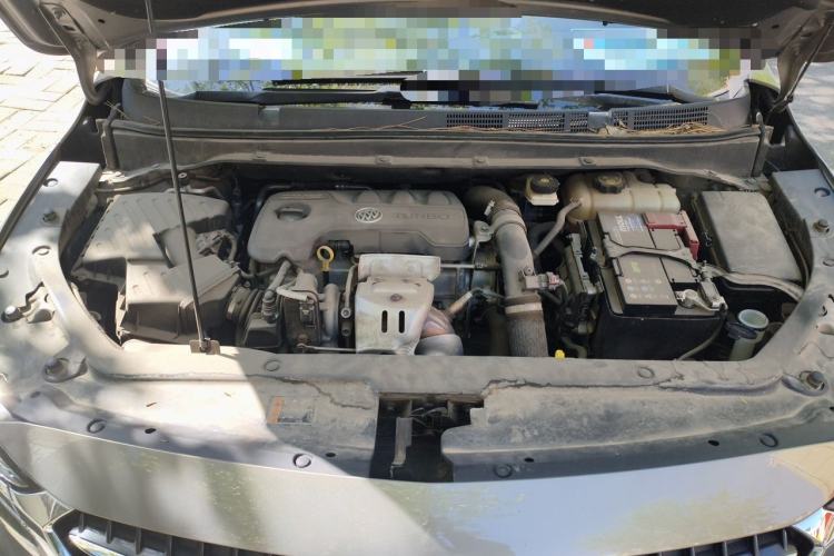 Used Buick GL6 2018 18T 6-Seater Luxury Model Engine Bay
