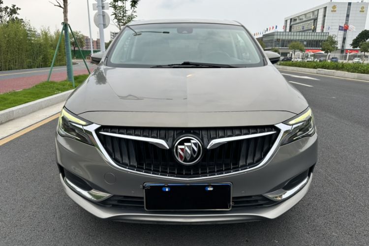 Used Buick GL6 2018 18T 6-Seater Prestige Model Exterior 1