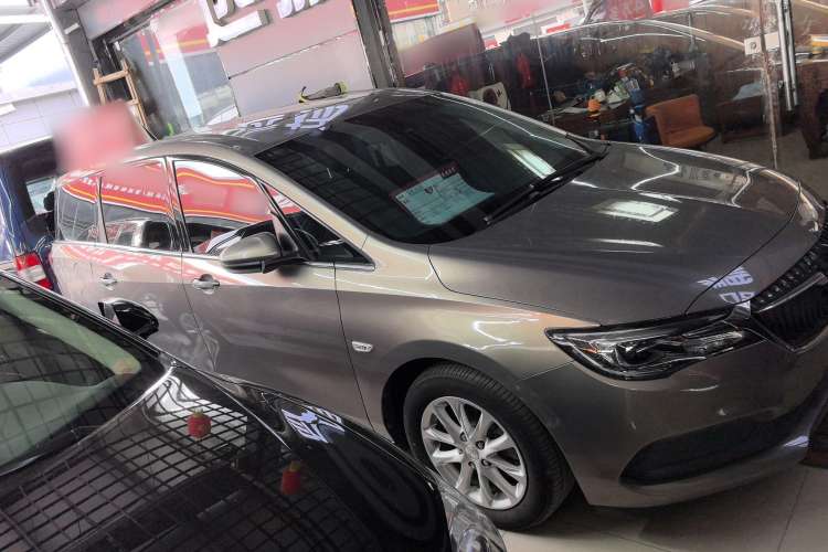 Used Buick GL6 2018 18T 6-Seater Luxury Model Exterior 2