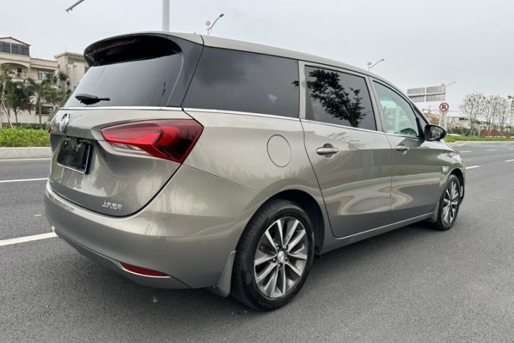 Used Buick GL6 2018 18T 6-Seater Prestige Model Exterior 3