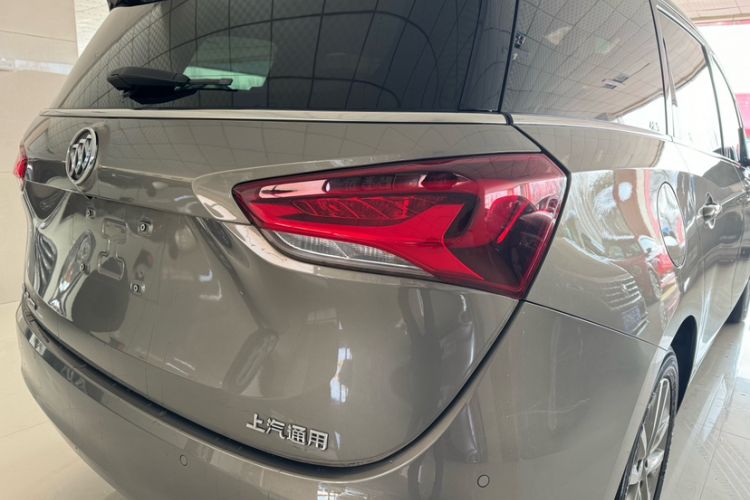 Used Buick GL6 2018 18T 6-Seater Prestige Model Exterior 4