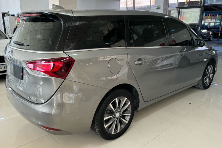 Used Buick GL6 2018 18T 6-Seater Prestige Model Exterior 8